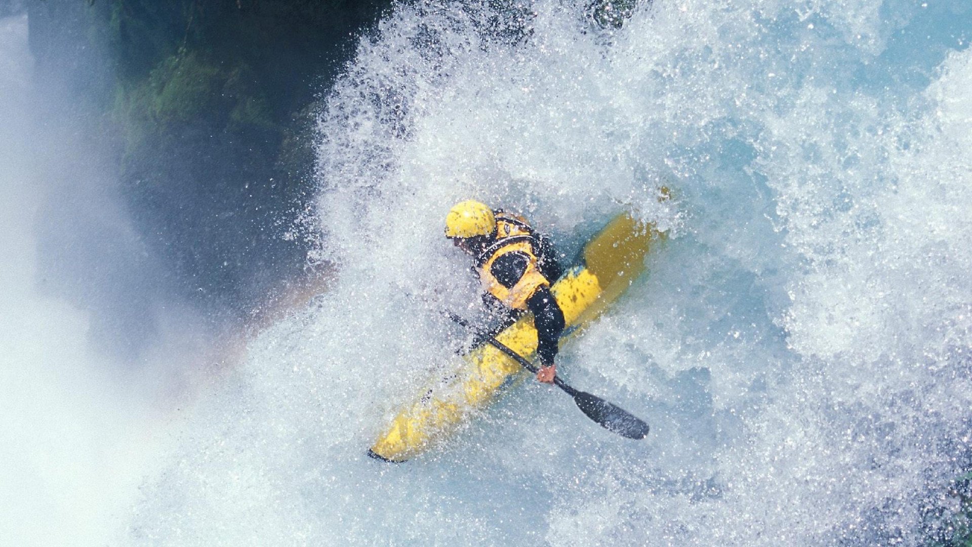 弗朗索瓦·霍尔茨豪伊泽：南非队的后场核心，精准传球助力锋线破门
